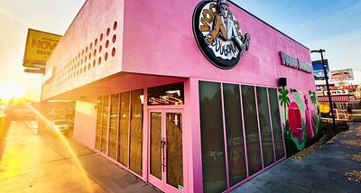 Voodoo Doughnut Opens New Location in Los Angeles