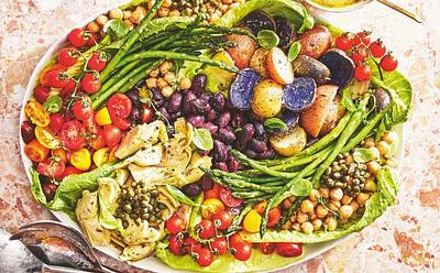 This Naked Niçoise Salad Is Completely Vegan