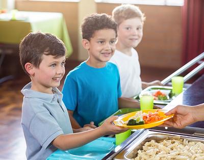 Plant-Based Menus to Be Available at Spanish Schools as Government Approves Healthy & Sustainable Cafeterias Decree
