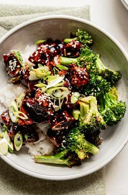 Sticky & Crunchy Teriyaki Tofu in the Air Fryer