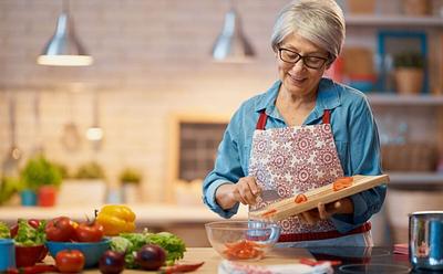 Half Of US Adults Believe Plant-Based Diets Can Improve Health, Survey Finds