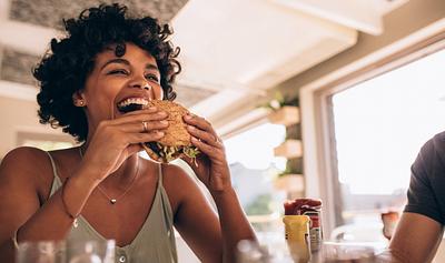 A 30-Year Study Just Linked Carbs to Healthy Aging