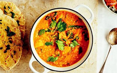 Tomato And Coconut Chickpea Curry