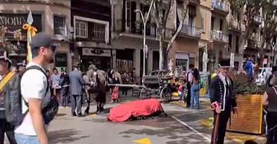 Horse Dies During the Trobada Nacional Dels Tres Tombs in Barcelona 