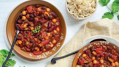Americans Wrongly Think Plant-Based Diets Are More Expensive, Survey Finds