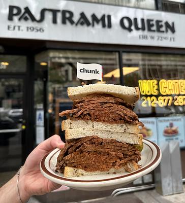 Chunk Foods Debuts ‘Largest Piece of Plant-Based Meat in Foodservice’ with Pastrami Queen