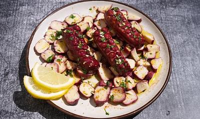 Food News of the Week: Vegan Octopus Returns, Beyond's Whole-Cut Steak, and Meatless Hot Dogs Come to This Chain
