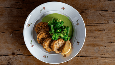 Steakholder Foods Debuts Plant-Based White Fish and Salmon Products in Israel