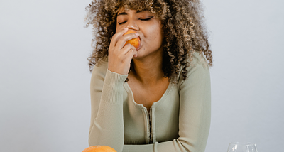 I found out why some vegans feel full and satisfied all day while others constantly snack—and it uncovered a common eating pattern that’s rarely discussed