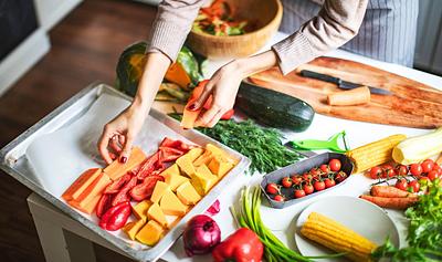 New Study of Nearly 1 Million People Reveals the Best Diets to Lower Diabetes Risk