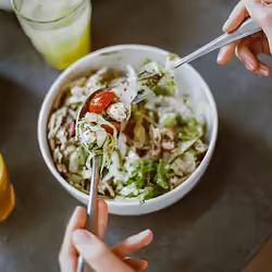 Eating More Plants Might Lower the Risk of These 5 Types of Gynecological Cancers