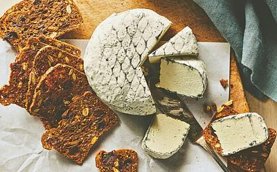 How To Make This ‘Snow White Rind’ Plant-Based Cheese