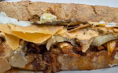 This 10-Minute Vegan Pulled Pork Sandwich Is Pure Mushroom Magic