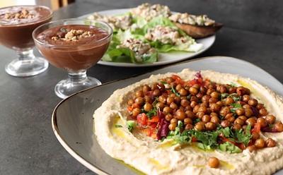 Turn One Can Of Chickpeas Into 3 High-Fiber Vegan Dishes