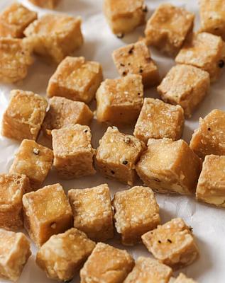 Crispy Air Fryer Tofu