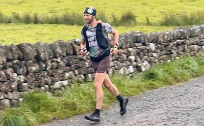 Vegan Ultra Runner Damian Hall Wins 2025’s Lakeland 100 Race