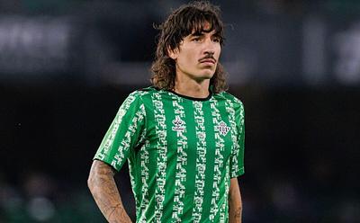 Vegan Footballer Wins BBC Green Sport Awards, Says ‘With Power Comes Responsibility’