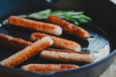 Patent Filings for Cultivated & Plant-Based Meat Decline Amid Funding & Regulatory Challenges