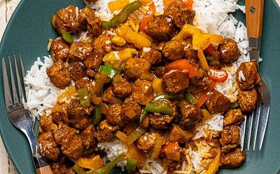 Island Gravy With Veggie Chunks
