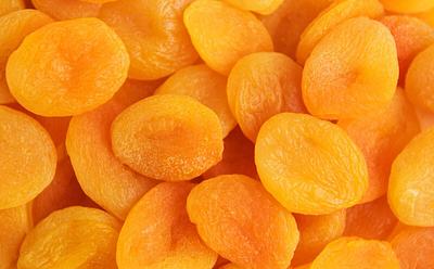Why You Should Add Dried Apricots To Your Diet (And 3 Recipes To Make)
