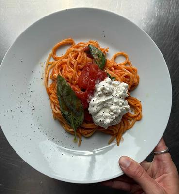 JULIENNE BRUNO Announces Second International Expansion, Launching at Tesco Republic of Ireland