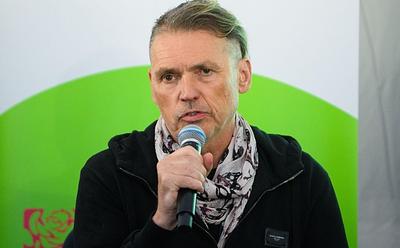 Compulsory Meat In Schools Should Be Scrapped, Says Dale Vince