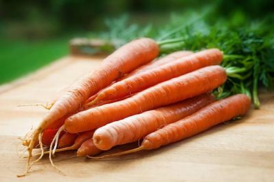 Researchers Create Sustainable Protein by Feeding Carrot Production Sidestreams to Fungi