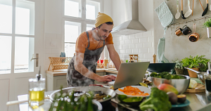 5 hearty vegan recipes that taste even better the next day
