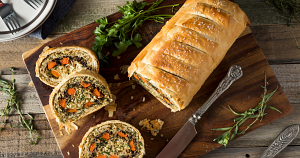The show-stopping vegan Wellington that upstages the turkey at every Thanksgiving dinner