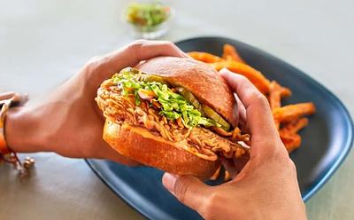 Most Americans Opposed To Cultivated Meat Ban After Tasting It, Says Study