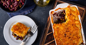 These 6 comfort food recipes accidentally happen to be vegan—and no one notices