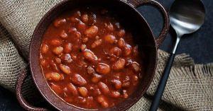How to Make Vegan Baked Beans From Scratch