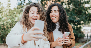 The countries that can’t put the phone down, ranked (2025)