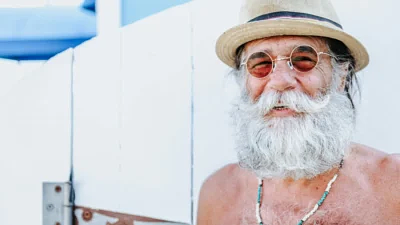 6 ways a vegan diet can support healthy ageing