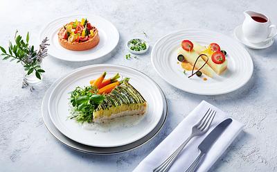 Vegan Airplane Food: Emirates Now Offers Nearly 500 Different Plant-Based Recipes