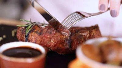 More research links high red meat intake to breast cancer