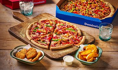 Domino's May Not Have Vegan Cheese or Pepperoni, But You Can Still Order a Plant-Based Pizza