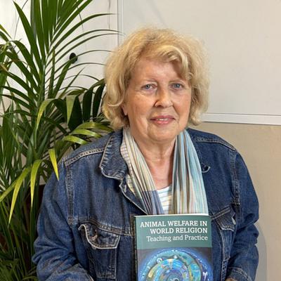 What If the World’s Religions Stood Up for Animals? With Joyce D'Silva | Ep. 110