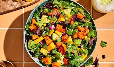 We Asked a Dietician: What Are the Best Plant-Based Foods to Eat After a Sports Injury?