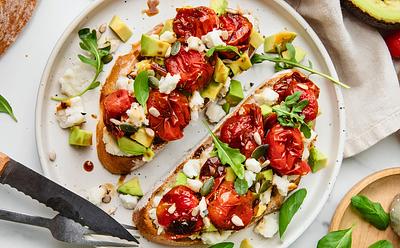 Avocado Sandwiches With Cherry Tomatoes And Feta Cheese