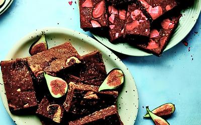 Cinnamon-Fig Protein Bars