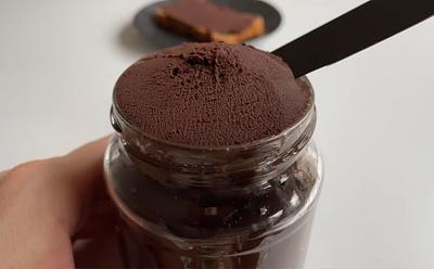 3-Ingredient Vegan Chocolate Chickpea Spread That Tastes Like Nutella