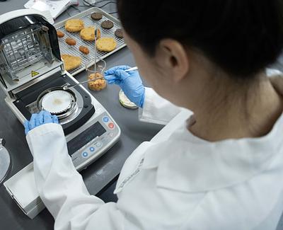 Protein Industries Canada Funds New Training Program to Close Food Sector Skills Gap