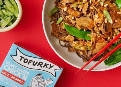 Tofurky Returns to Major UK Grocery With Ocado Deli Slice and Chick’n Listing