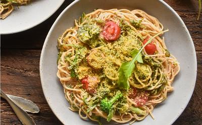 Pasta With Arugula In A Creamy Lemon Sauce