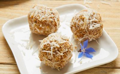 Lemon-Coconut Energy Balls