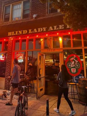 Meatless Monday & Industry Night
