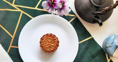 This AAPI Woman-Owned Bakery Just Launched a Vegan Salted Egg Yolk Mooncake