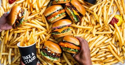 Stand-Up Burgers to Open in Culver City This Week