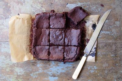10 Whole Food Vegan Bakes for Your Veganuary Coffee Morning